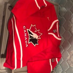 NIKE Team Canada hockey jersey Youth L/XL